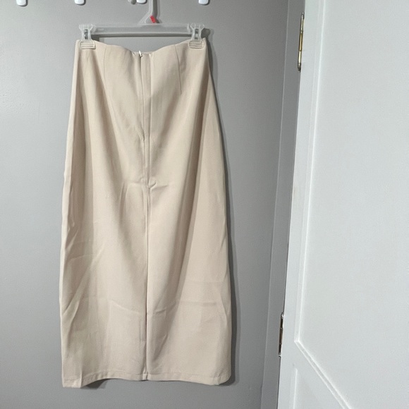 Nasty Gal chain detail midi high-waist skirt - Picture 5 of 7